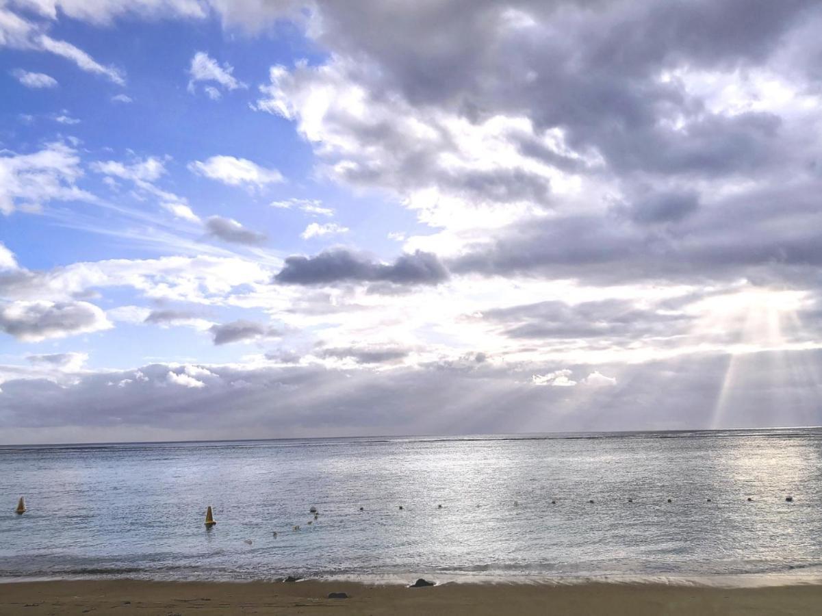 Dreamy Beach View And 5 Mins Walk To Beach - Sunset Lagoon Luxury Lodgings Flic-en-Flacq 外观 照片